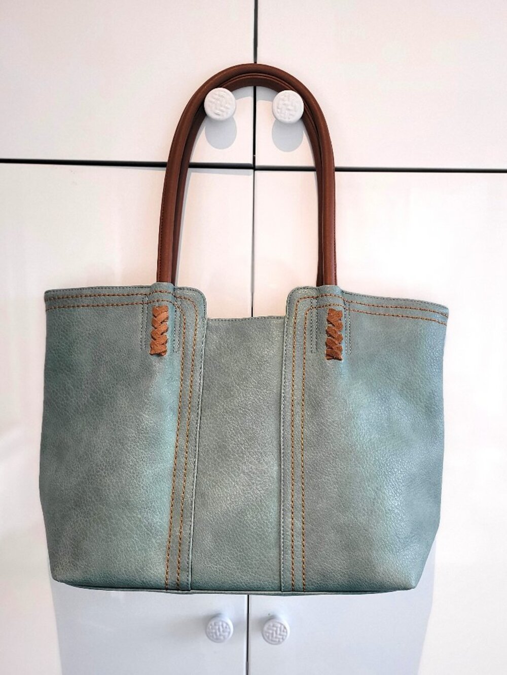 Aqua Blue Zip-up Tote Bag